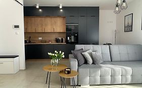 Urban Apartments Premium, Opolska 10 No 77A, Free Garage, Self Check-In